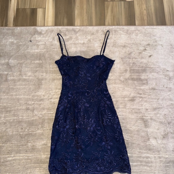 Lucy in the Sky Navy Blue Lace Dress - Picture 2 of 2
